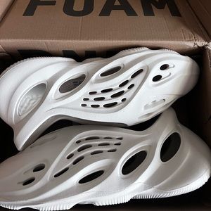 Yeezy Foam Runner ‘Ararat’